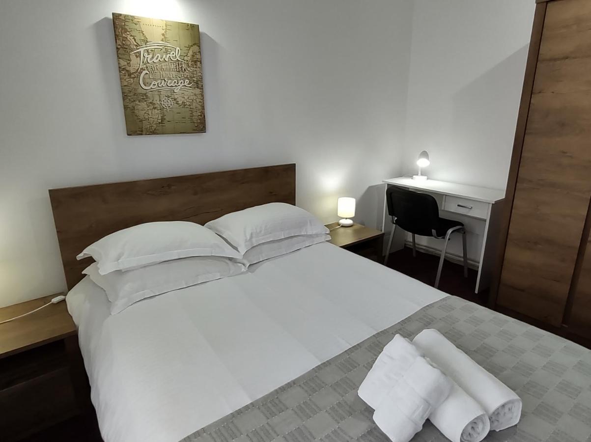 Creative Apartment Baia Mare Extérieur photo