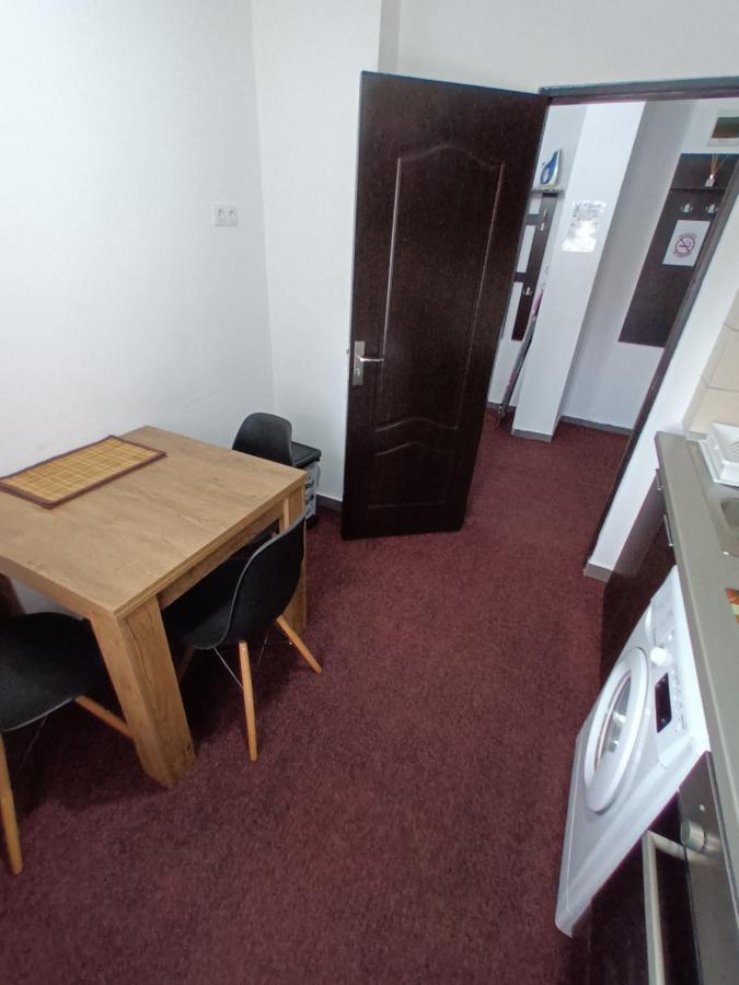 Creative Apartment Baia Mare Extérieur photo